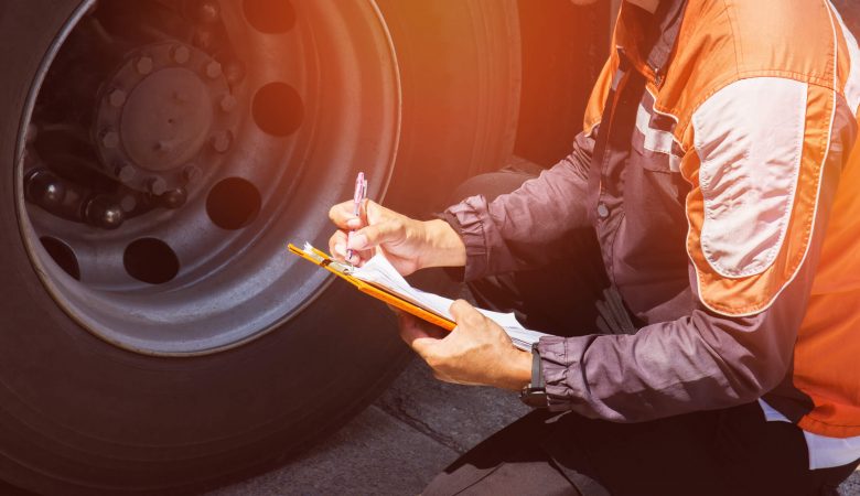 Sem Parar Empresas: Manutenção corretiva: entenda quando ela é necessária