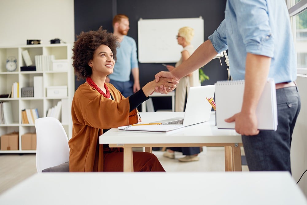 181385-tarefa-para-2003-ate-18h-saiba-como-conquistar-seu-cliente-interno-com-endomarketing