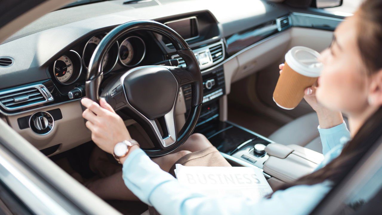 Auxílio-mobilidade: como reduzir fricção no deslocamento e melhorar a rotina do time