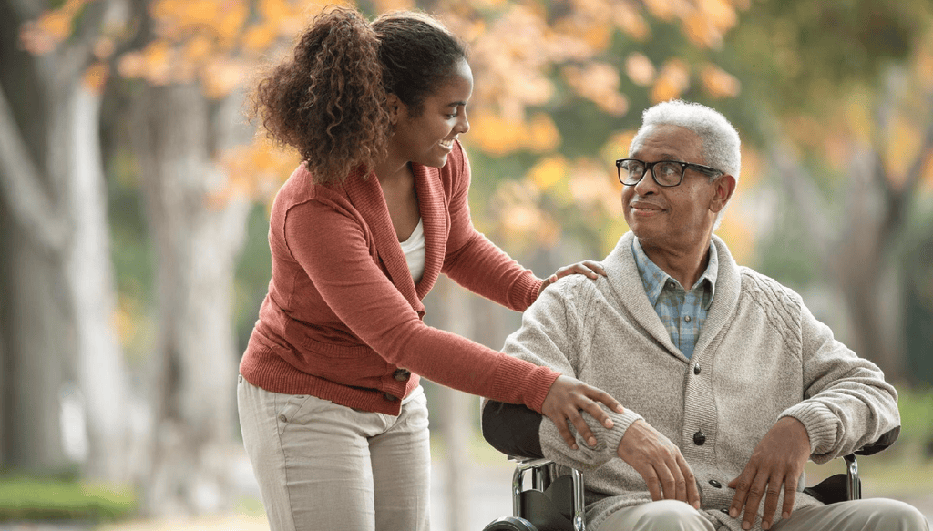 Benefícios para cuidadores: como apoiar quem cuida de familiares